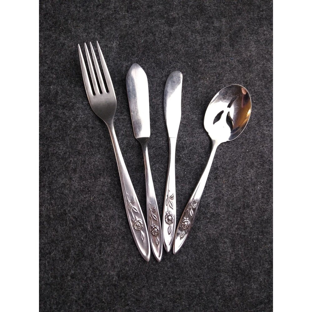 Oneida Community Betty Crocker My Rose 4 Pc LOT Butter Knife Fork Pierced Spoon